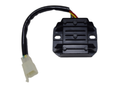 REGULADOR DE VOLTAJE (MOTOS CHINAS 5 LINEAS)